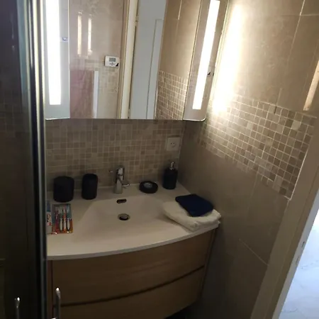 Apartman Antibes Appartement De Standing 45M2 Au Calme Proche Plage Et Centre-Ville-Wifi-Garage