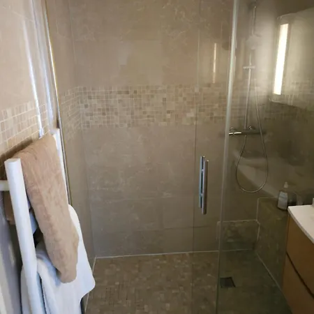 Apartman Antibes Appartement De Standing 45M2 Au Calme Proche Plage Et Centre-Ville-Wifi-Garage *