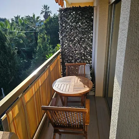 Antibes Appartement De Standing 45M2 Au Calme Proche Plage Et Centre-Ville-Wifi-Garage *