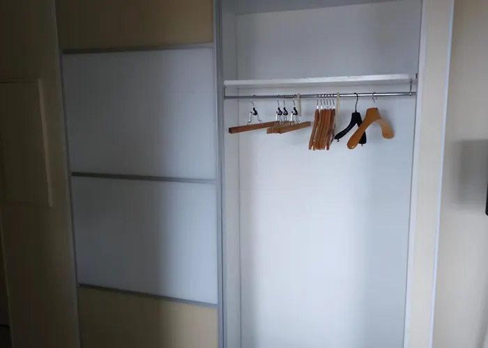 Apartment De Standing 45m2 Au Calme Proche Et Centre-ville-wifi-garage *