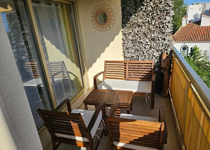 De Standing 45m2 Au Calme Proche Et Centre-ville-wifi-garage Apartment