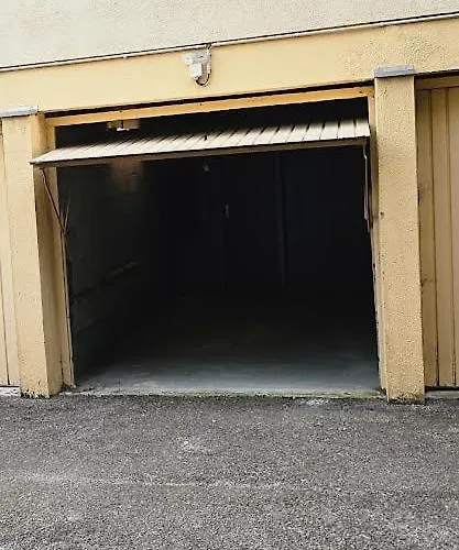 T2 Lumineux De Standing 45m2 Au Calme Proche à Pied Et Centre-ville-wifi-garage *